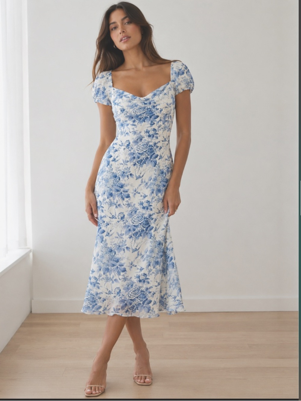 Reformation Rosi Dress Size 10 NWT Blue White Floral Midi Dress Cottagecore
